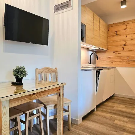Lägenhet Apartamenty Od Rentilopl *