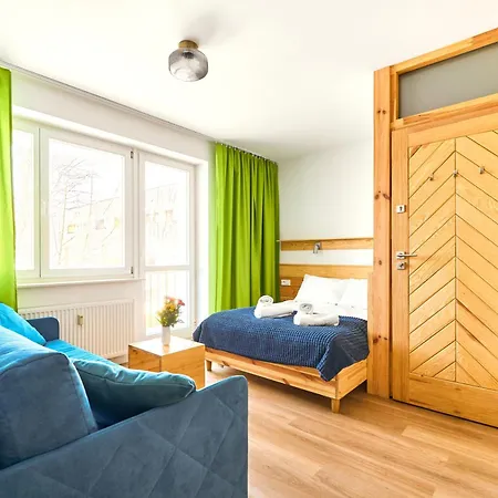 Apartamenty Od Rentilopl זקופאנה